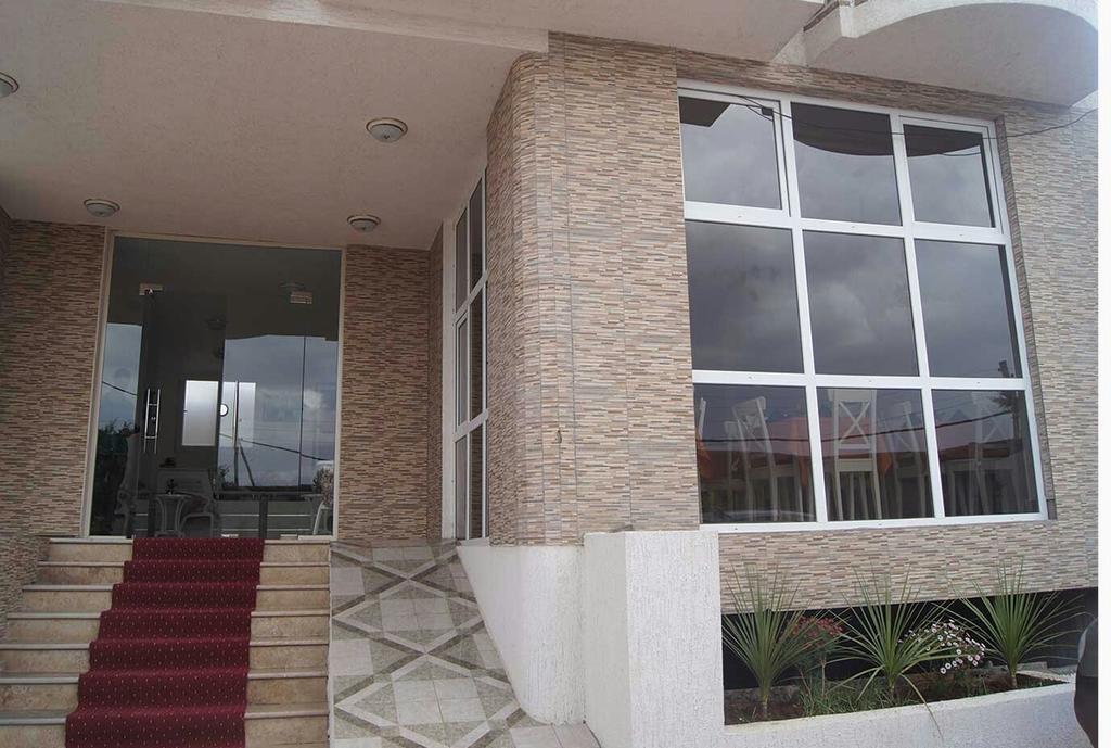 White House Addis Hotel Exteriér fotografie