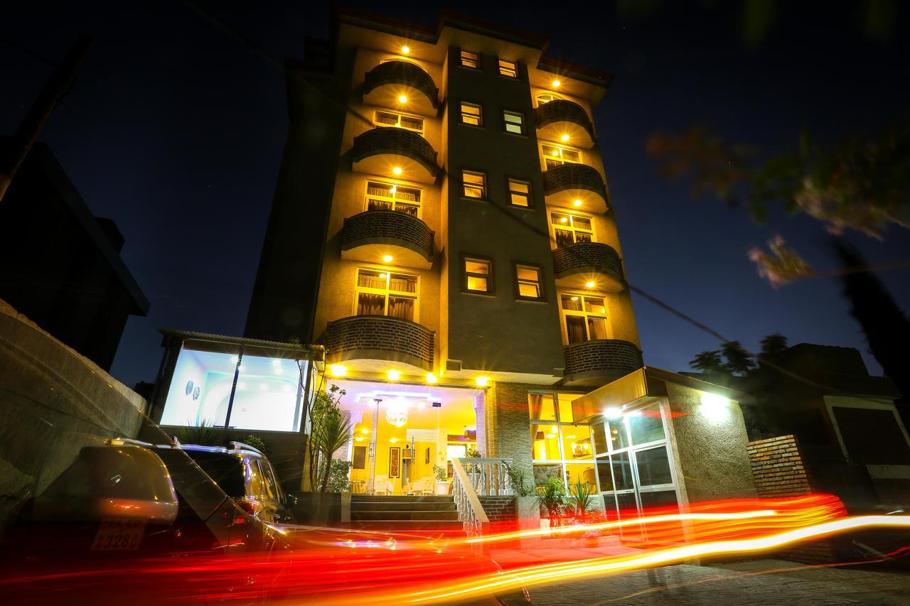 White House Addis Hotel Exteriér fotografie